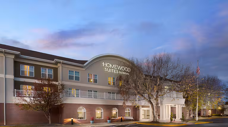 Homewood Suites, Warwick, front exterior