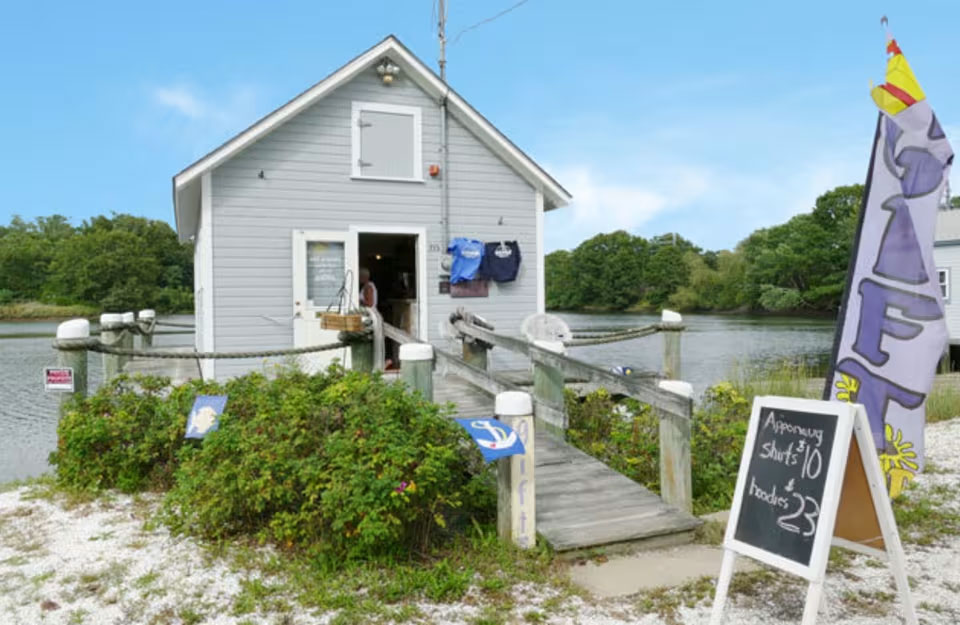Changing Tides Gift Shop