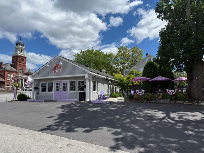 Apponaug Village Creamery