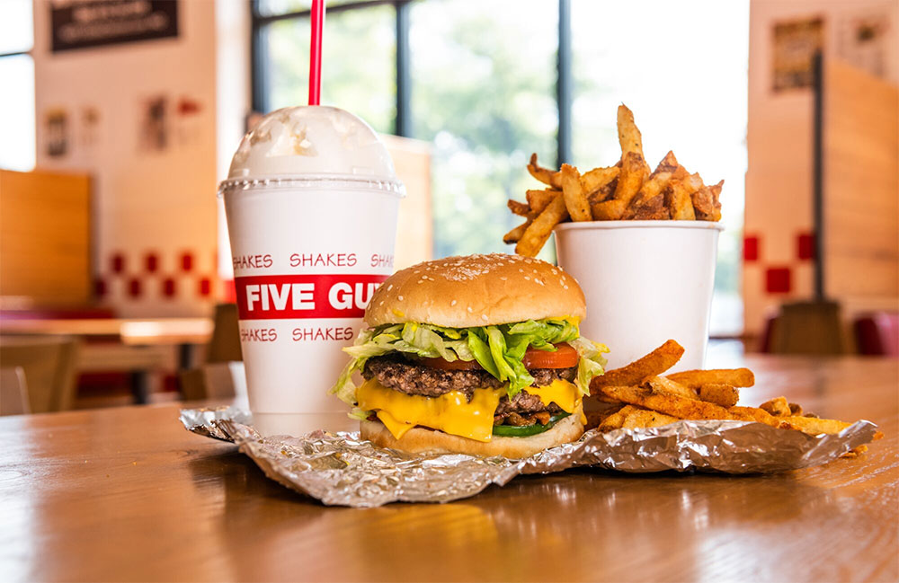 Five Guys – Cowesett